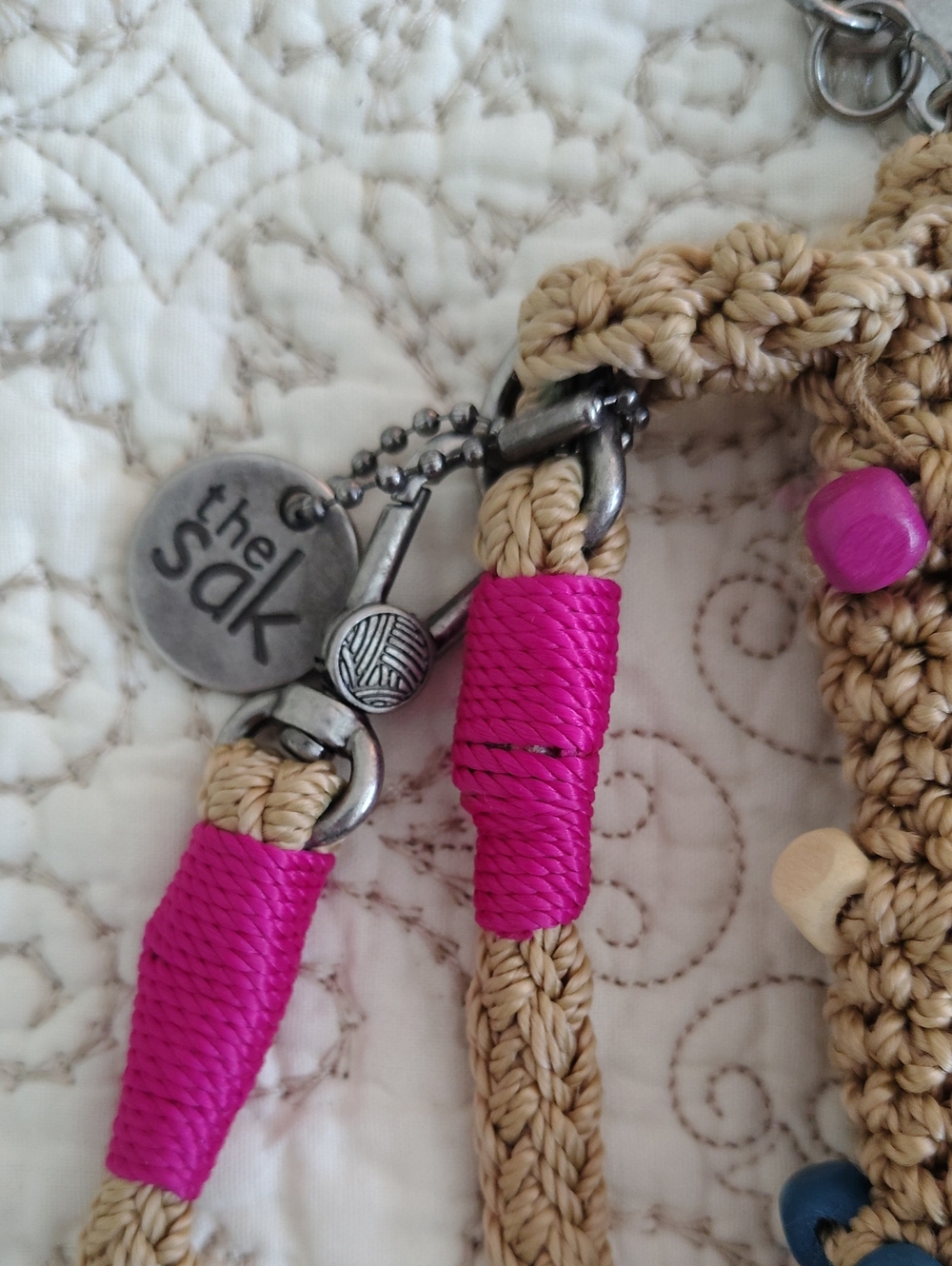 The Sak Sayulita Crochet Wristlet Pouch Purse Boho Wooden Beads Pink Blue - Picture 7 of 15